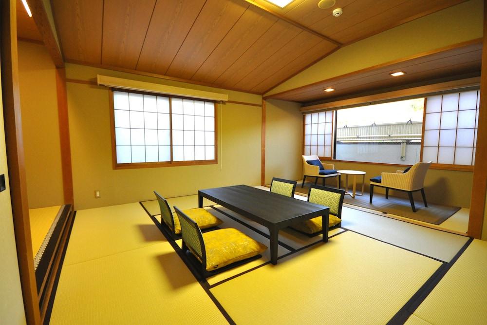 קיוטו Gion Ryokan Karaku מראה חיצוני תמונה