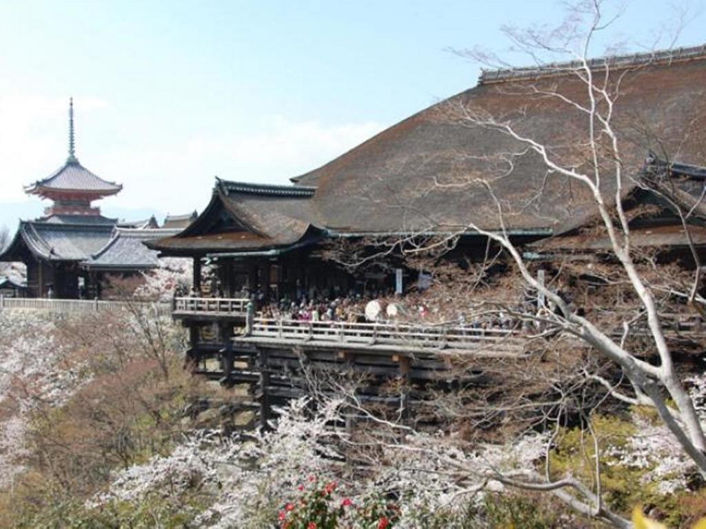 קיוטו Gion Ryokan Karaku מראה חיצוני תמונה