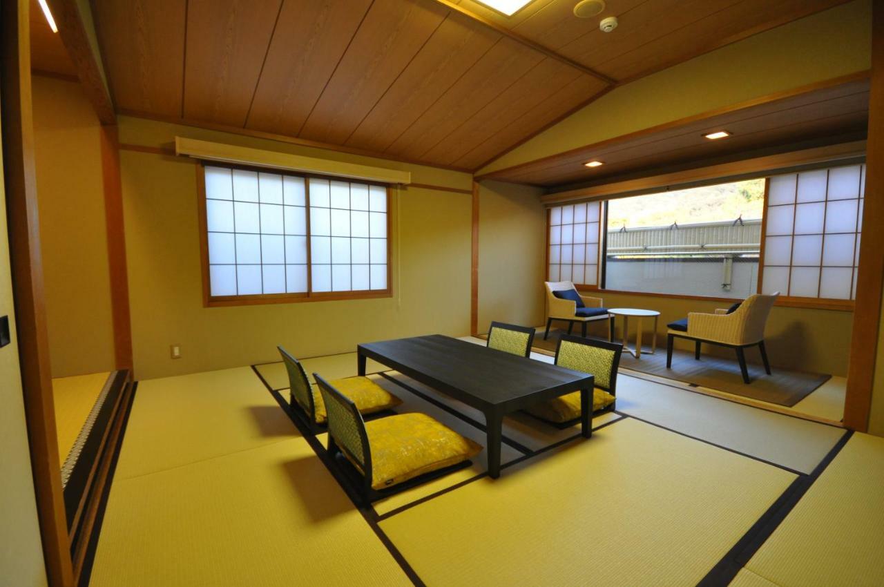קיוטו Gion Ryokan Karaku מראה חיצוני תמונה
