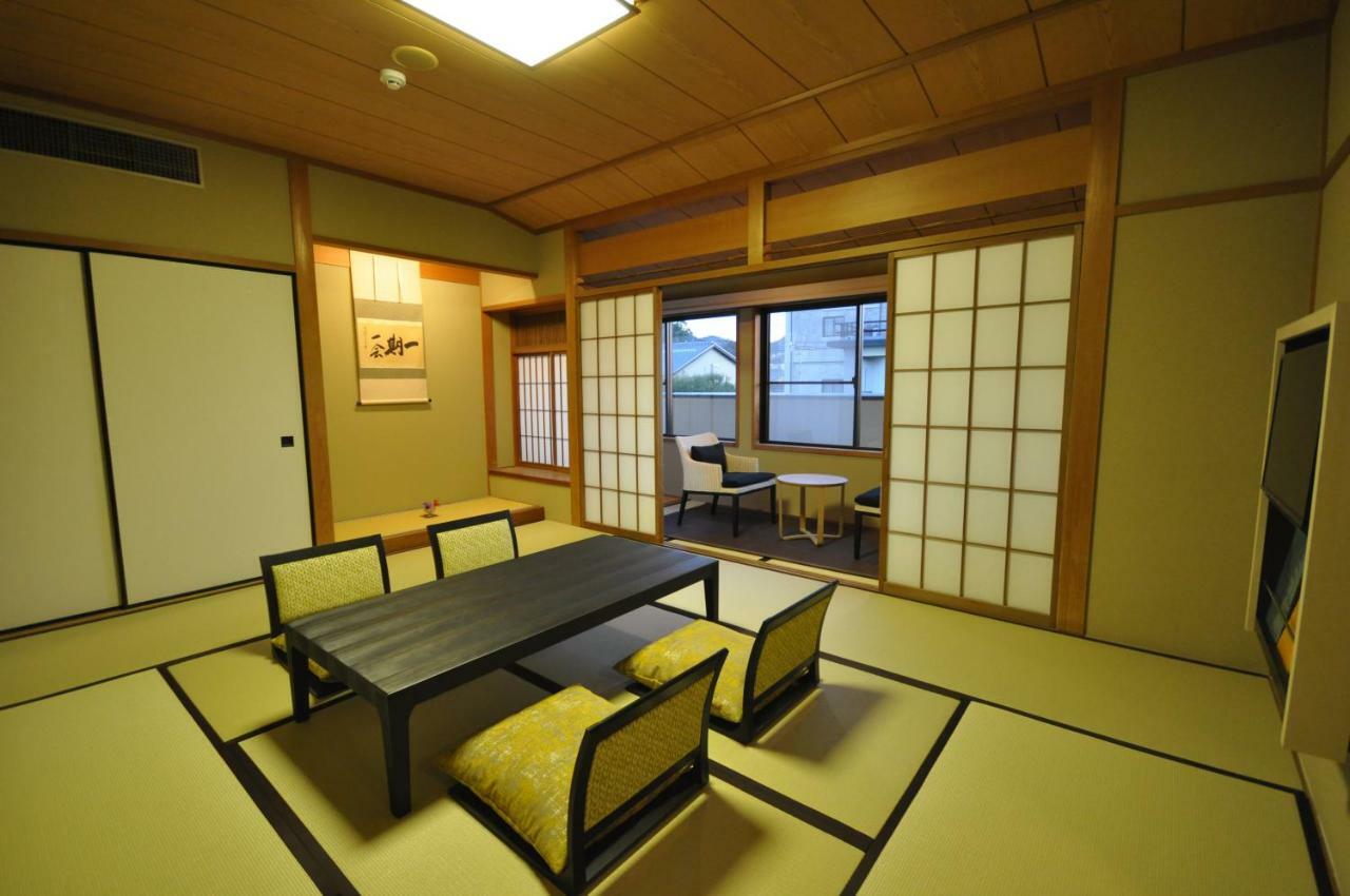קיוטו Gion Ryokan Karaku מראה חיצוני תמונה